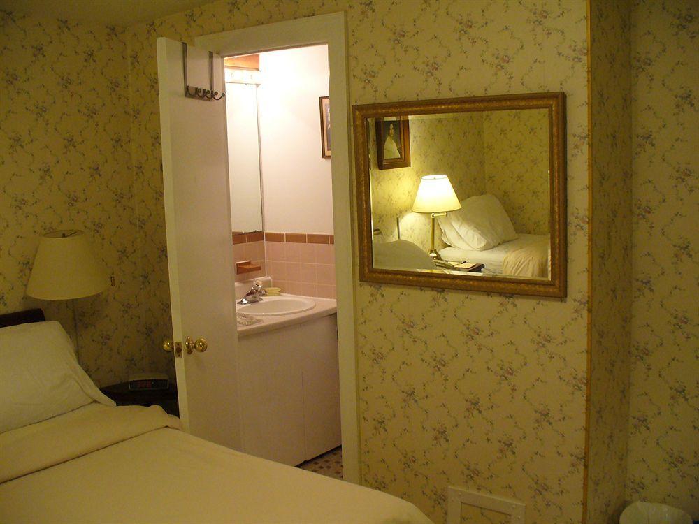 Albert House Inn Ottawa Buitenkant foto